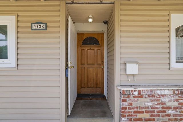 3328 Marlene Dr, Sacramento, CA 95821