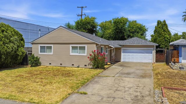 3328 Marlene Dr, Sacramento, CA 95821
