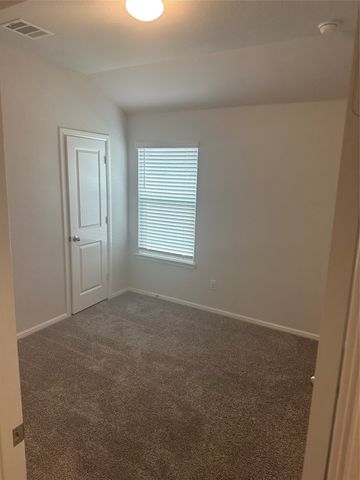 6200 Blacksmith Avenue, Fort Worth, TX 76179