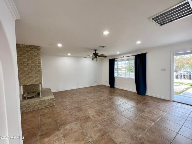 2914 N 49TH Avenue, Phoenix, AZ 85031