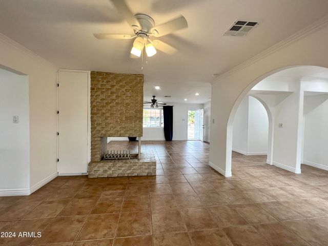 2914 N 49TH Avenue, Phoenix, AZ 85031