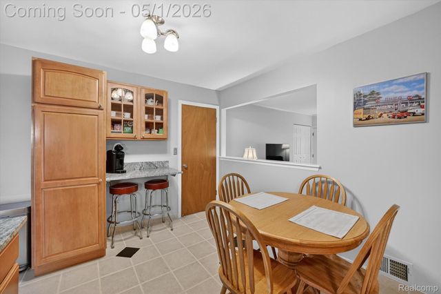 7061 London Court, Canton Charter Township, MI 48187