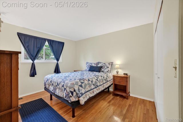 7061 London Court, Canton Charter Township, MI 48187