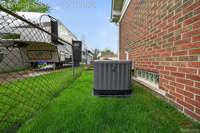 7061 London Court, Canton Charter Township, MI 48187