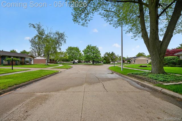 7061 London Court, Canton Charter Township, MI 48187