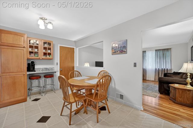 7061 London Court, Canton Charter Township, MI 48187