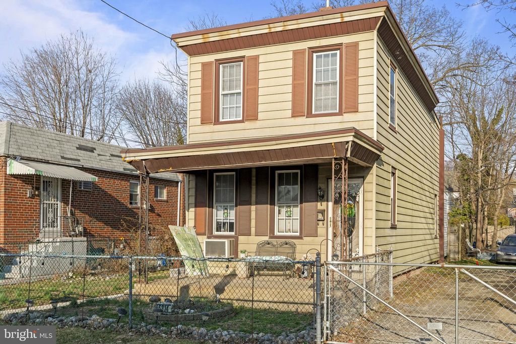 6314 OAKLEY ST, Philadelphia, PA 19111