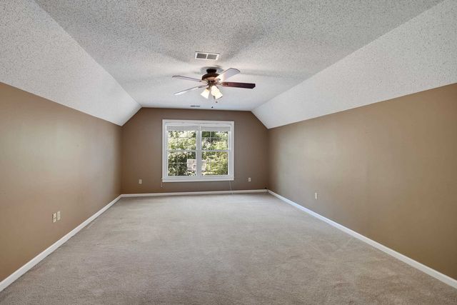 3365 STONE CREEK CV, Collierville, TN 38017