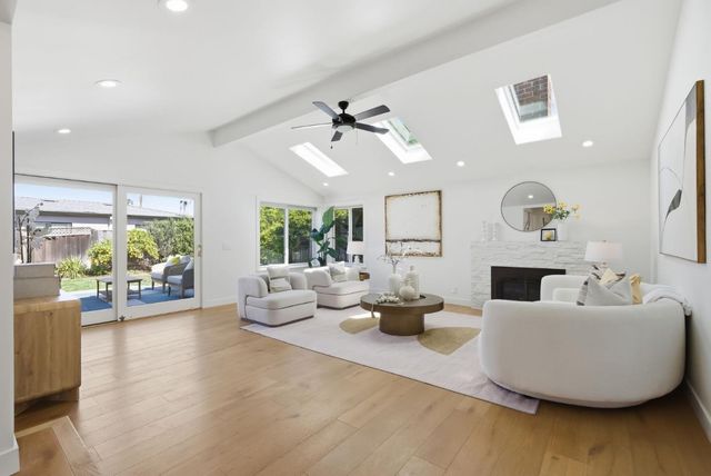 2688 Elliot Street, Santa Clara, CA 95051