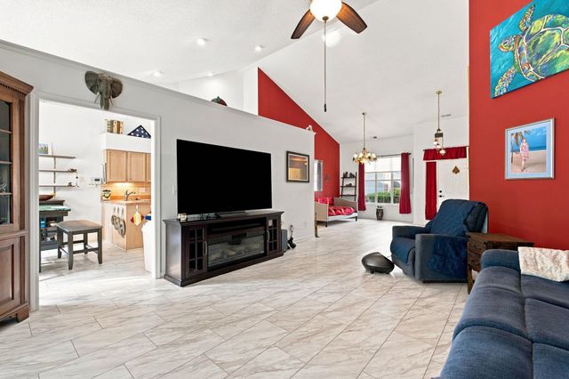1207 Loblolly Ln., Conway, SC 29526