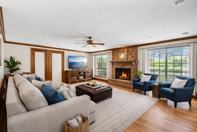 8412 Hidden Trail Lane, Spring, TX 77379