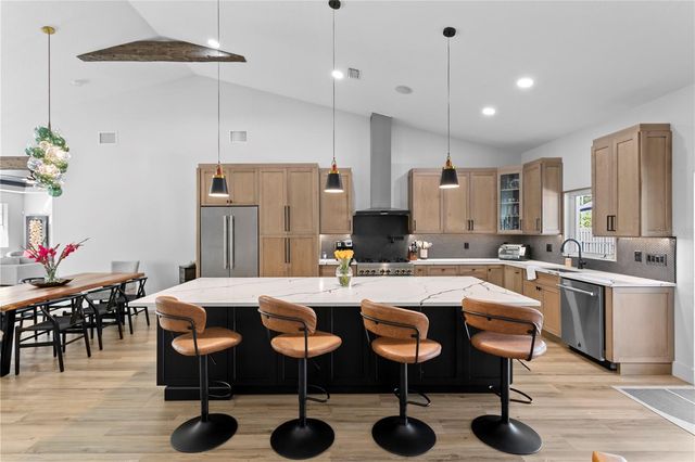 2107 BRANCH HILL STREET, Tampa, FL 33612