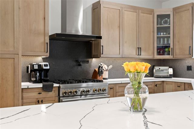 2107 BRANCH HILL STREET, Tampa, FL 33612