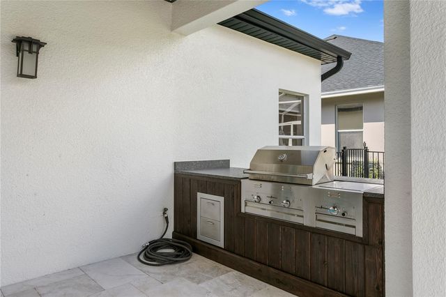 2107 BRANCH HILL STREET, Tampa, FL 33612