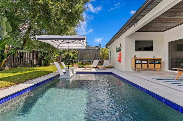 2107 BRANCH HILL STREET, Tampa, FL 33612