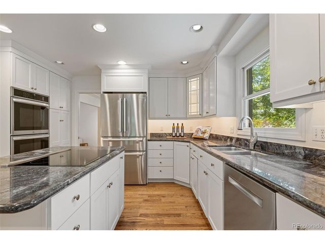 1300 Green Oaks Dr, Greenwood Village, CO 80121