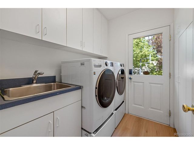 1300 Green Oaks Dr, Greenwood Village, CO 80121