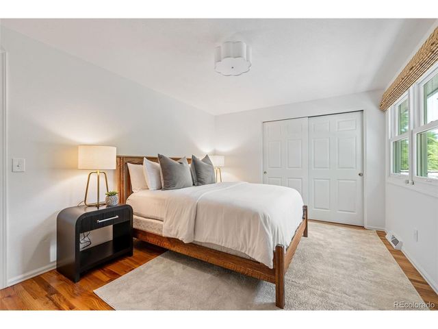 1300 Green Oaks Dr, Greenwood Village, CO 80121