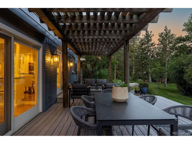 1300 Green Oaks Dr, Greenwood Village, CO 80121