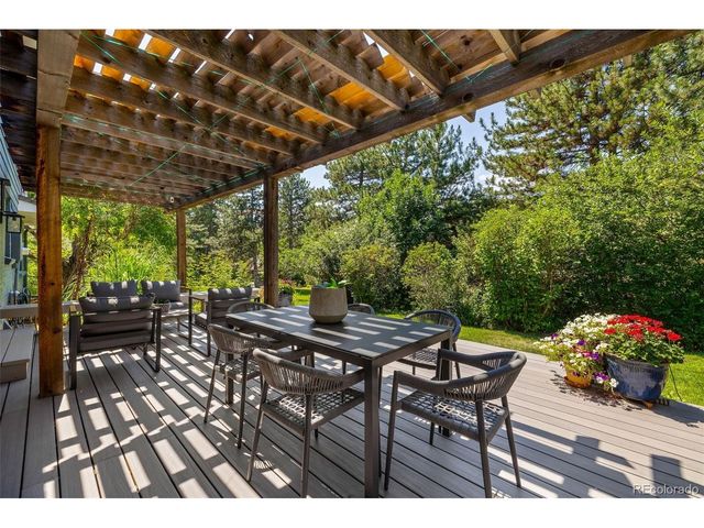 1300 Green Oaks Dr, Greenwood Village, CO 80121