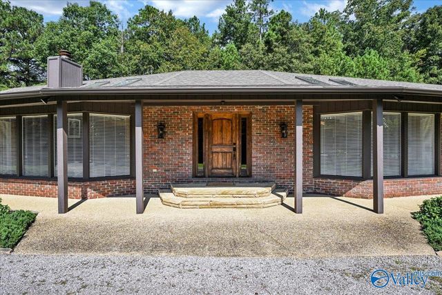 945 County Road 1219, Falkville, AL 35622