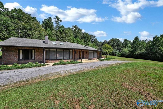 945 County Road 1219, Falkville, AL 35622