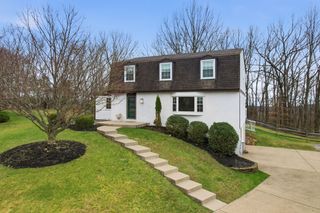 4735 Valleyfield Drive, West Deer, PA 15101