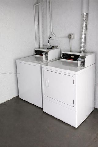 1090 NE 129th St 205, North Miami, FL 33161