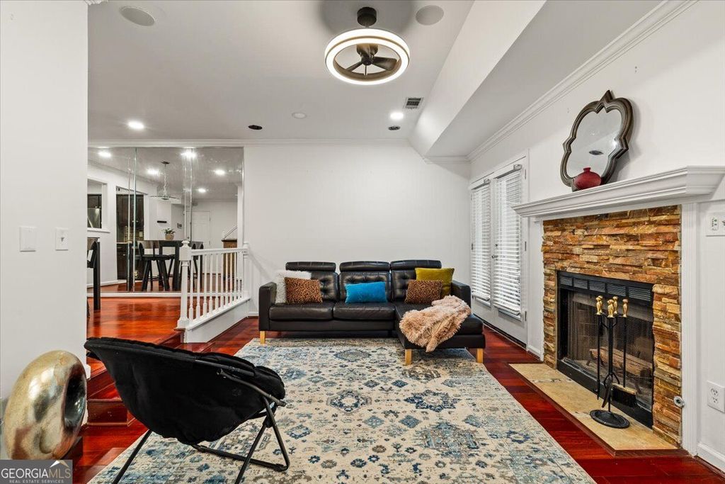 101 Mary Gay Court, Decatur, GA 30030 — photo 4