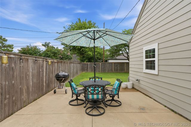 2445 E 18th Street, Tulsa, OK 74104