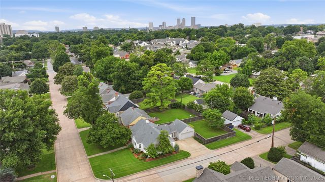 2445 E 18th Street, Tulsa, OK 74104