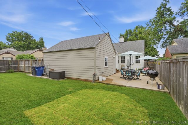 2445 E 18th Street, Tulsa, OK 74104