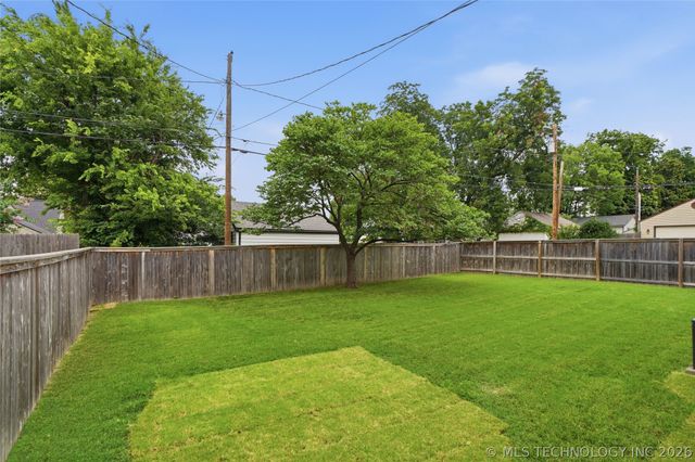 2445 E 18th Street, Tulsa, OK 74104