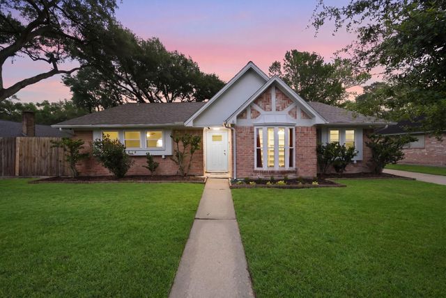 9718 Rathbone Drive, Houston, TX 77031