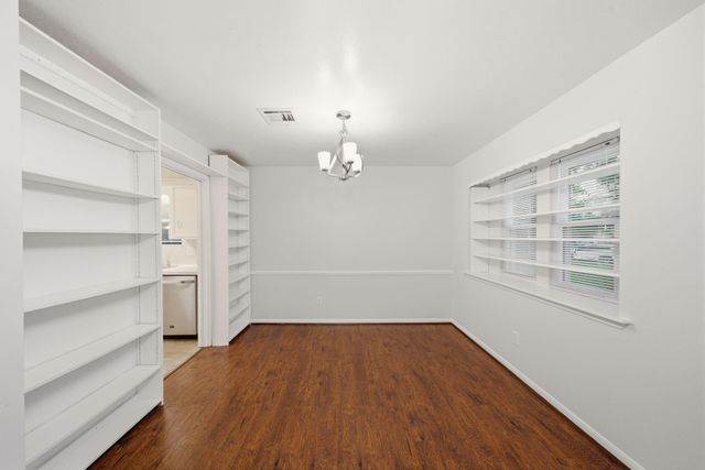 9718 Rathbone Drive, Houston, TX 77031