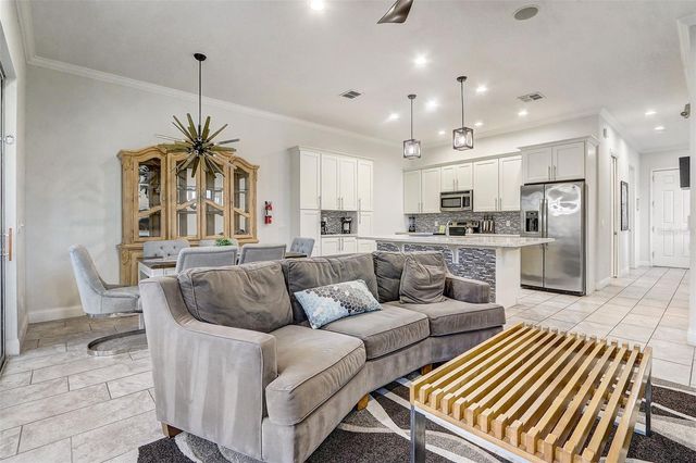 518 CAPTIVA DRIVE, Davenport, FL 33896