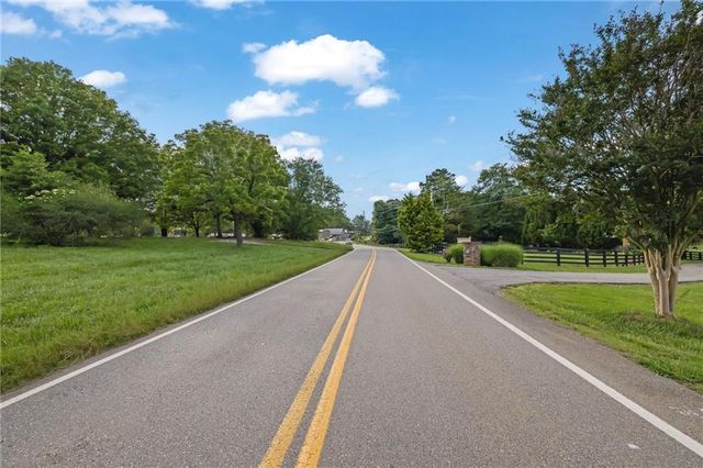 5385 Drew Road, Alpharetta, GA 30004