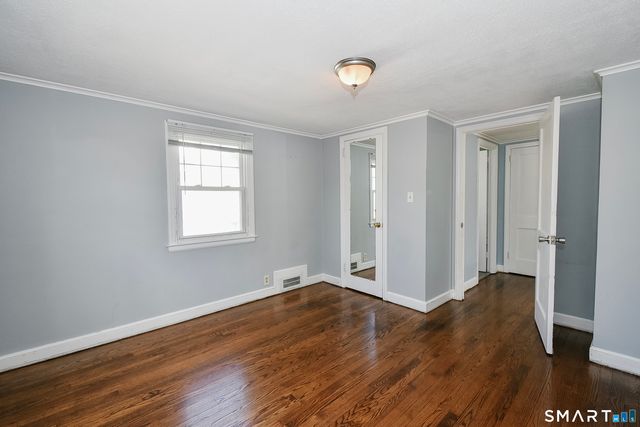 35 Sequin Street, Hartford, CT 06106