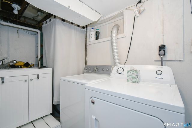35 Sequin Street, Hartford, CT 06106