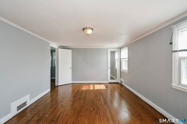 35 Sequin Street, Hartford, CT 06106