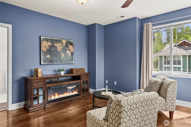18345 160th Place SE, Renton, WA 98058