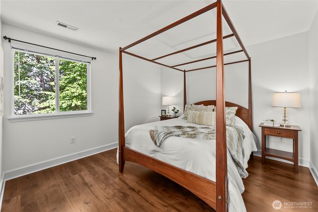 18345 160th Place SE, Renton, WA 98058