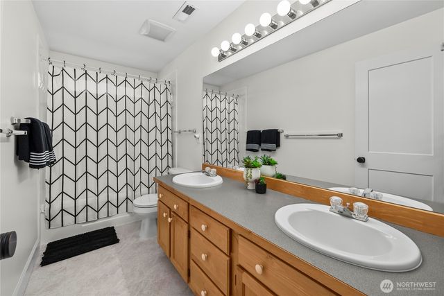 18345 160th Place SE, Renton, WA 98058