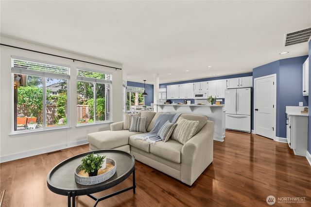 18345 160th Place SE, Renton, WA 98058