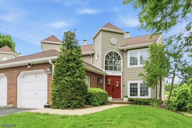 25 Fells Manor Rd, Caldwell Boro Twp., NJ 07006