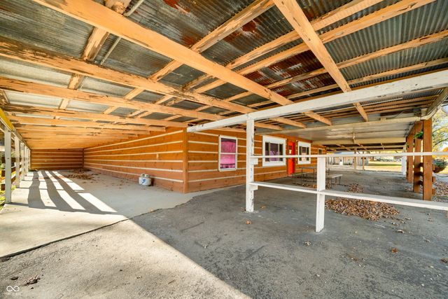 4883 State Road 46 E, Nashville, IN 47448