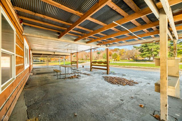 4883 State Road 46 E, Nashville, IN 47448