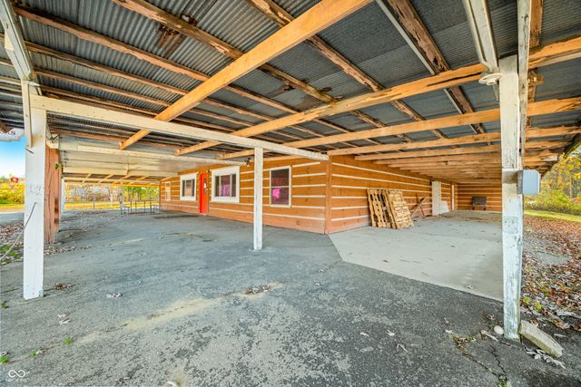 4883 State Road 46 E, Nashville, IN 47448