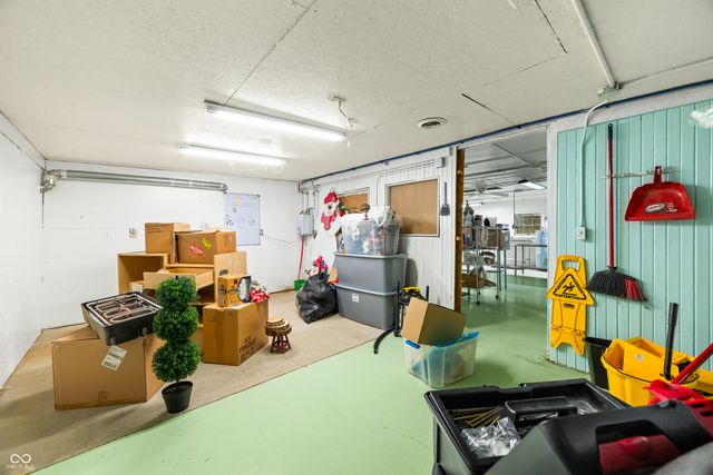 4883 State Road 46 E, Nashville, IN 47448