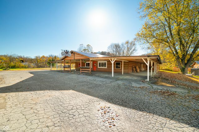 4883 State Road 46 E, Nashville, IN 47448